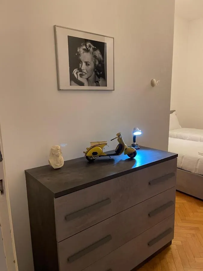 Appartamento City House Viale Murillo Milano